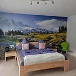 Vier Pfoten * Willingen (Upland)